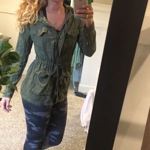 ARMY GREEN JACKET